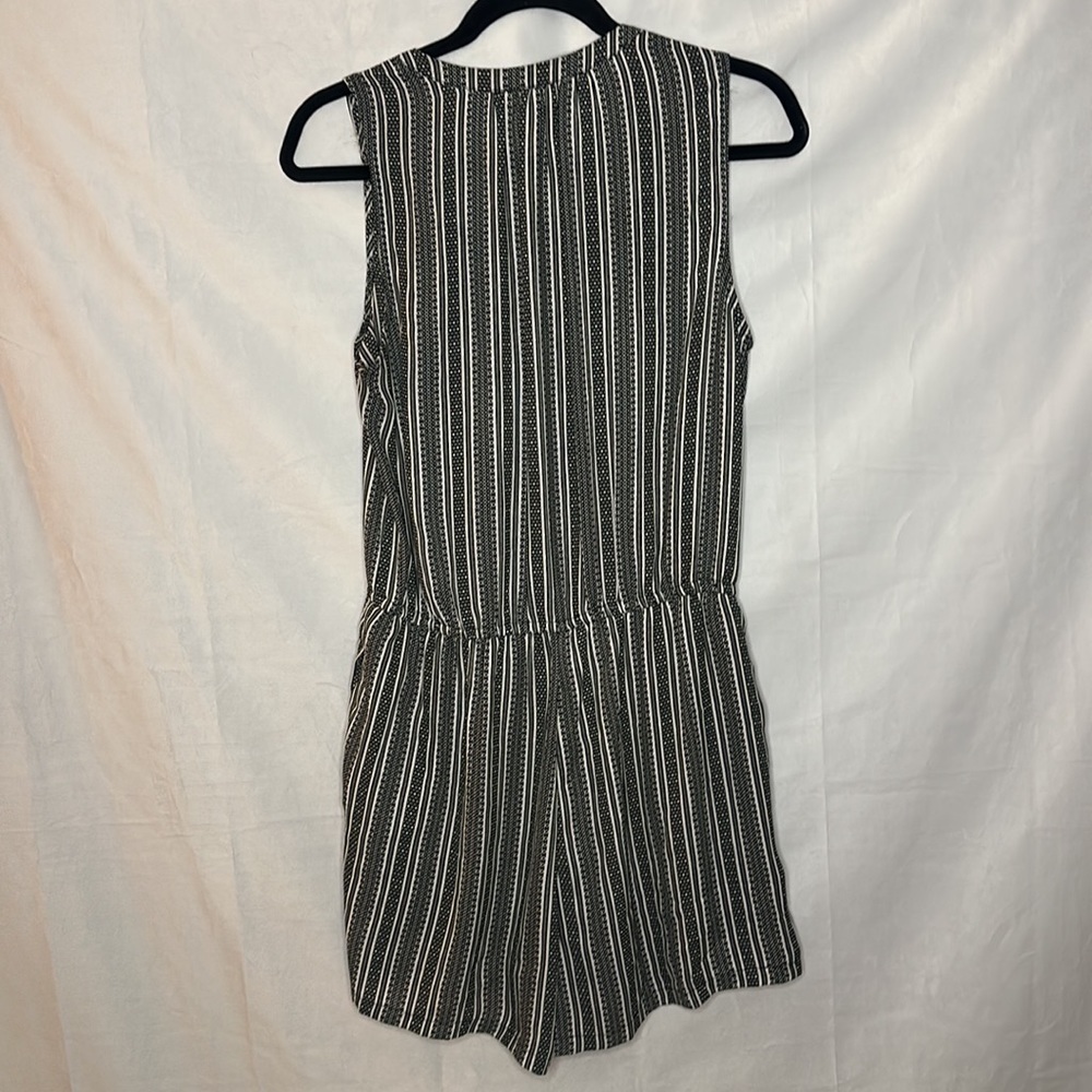 DR2 PRINT ROMPER (M) - Picture 8 of 8